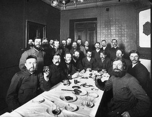 Un gruppo di deputati della Seconda Duma, 1907 da Unbekannt