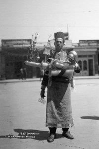 Un venditore di limonata, Damasco, Siria, c1920s-c1930s da Unbekannt