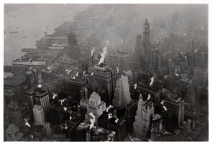 Vista aerea di Manhattan, New York City, USA, da un dirigibile, 1928 1933 da Unbekannt