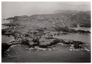 Vista aerea di Oginohama, Giappone, da un dirigibile, 1929 1933