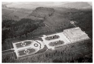 Veduta aerea del Palazzo di Herrenchiemsee, Baviera, Germania, da un dirigibile, c1931-1933 da Unbekannt