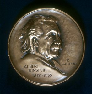 Albert Einstein 1879-1955, fisico matematico, c1979