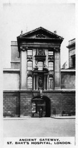 Antico portale, Ospedale di St Barts, Londra, c1920 da Unbekannt