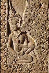 Incisione di una danzatrice Apsara ad Angkor Wat, Siem Reap, Cambogia