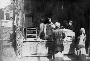 Cuoco arabo, strada di Aleppo, Baghdad, Iraq, 1917-1919 da Unbekannt