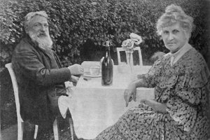 Auguste Rodin - Rodin e sua moglie nel loro giardino a Meudon da Unbekannt