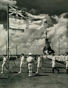 Marinai britannici sul ponte di una portaerei, Seconda Guerra Mondiale, c1943 da Unbekannt
