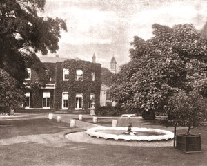 Cambridge Cottage, Kew Green, Londra, 1894