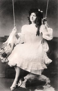 Christine Raynor, attrice da Unbekannt