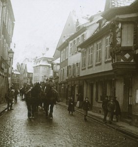 Colonna di soldati tedeschi, Ribeauvillé, Francia, c1914-c1918