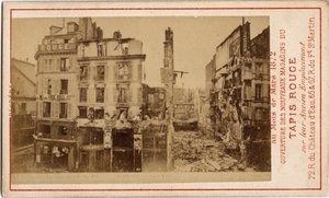 Comune di Parigi (1871): apertura dei grandi magazzini del Tappeto Rosso, una carta pubblicitaria che mostra l