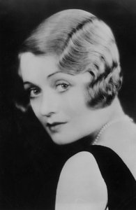 Constance Bennett, attrice americana, XX secolo da Unbekannt