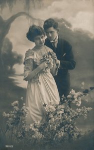 Coppia, c1910