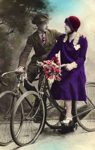 Coppia che cammina in bicicletta da Unbekannt