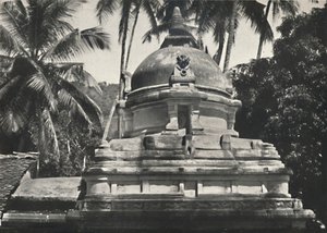 Dagoba nel Tempio del Sacro Dente a Kandy, 1926 da Unbekannt