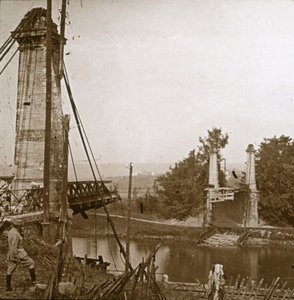 Ponte danneggiato, Dormans, Francia settentrionale, c. 1914-1918 da Unbekannt