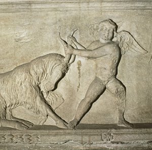 Dettaglio di un sarcofago greco da Lidia, raffigurante un putto che lotta con una capra (marmo)