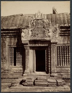 Portale attraverso un recinto interno, Angkor Wat, Cambogia, c. 1880