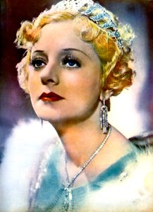 Evelyn Laye, attrice teatrale inglese, 1934-1935