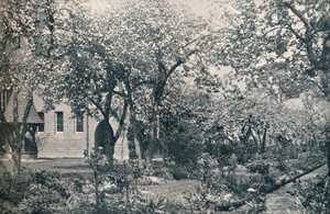 Esempio di giardino frutteto, originariamente progettato da William Morris