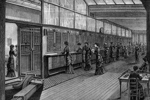 Centraliniste al Central Telephone Exchange, Parigi, 1890