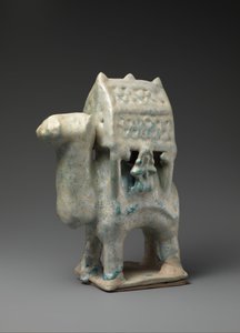 Figurina a forma di cammello che trasporta una portantina e due cavalieri, XII-inizio XIII secolo da Unbekannt