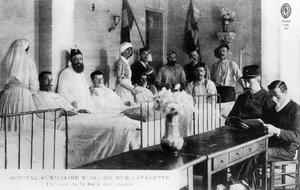Feriti francesi, ospedale ausiliario, Parigi, Francia, Prima Guerra Mondiale, 1914-1918 da Unbekannt