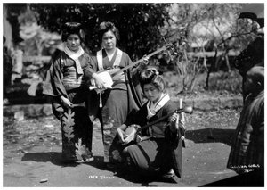 Ragazze Geisha, Giappone, inizio XX secolo