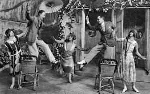 George Grossmith in No, No, Nanette!, Palace Theatre, Londra, c1926