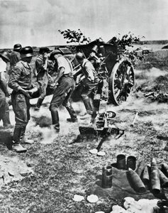 Artiglieria tedesca in azione sul fronte orientale, 1941
