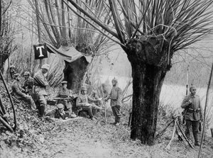 Stazione telefonica da campo tedesca, Aisne, Francia, Prima Guerra Mondiale, 1915