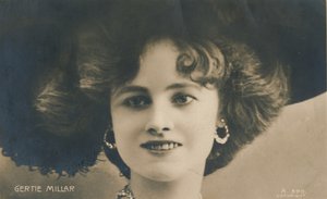 Gertie Millar, 1879-1952, c1930 da Unbekannt