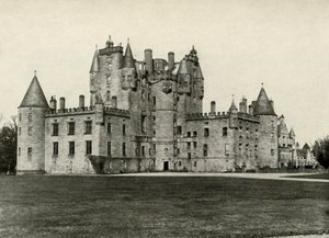 Castello di Glamis, La casa ancestrale della Regina Elisabetta da Unbekannt