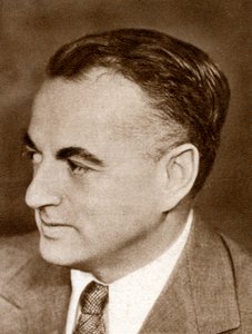 Guy Reginald Bolton, scrittore britannico di commedie musicali di Broadway, 1933