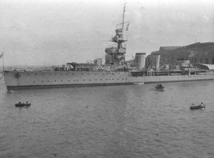 HMS Cardiff, incrociatore leggero britannico classe C, Malta, c1920s da Unbekannt