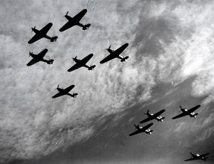 Hawker Hurricanes in formazione, Battaglia d