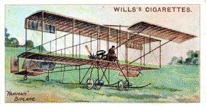 Henri Farman nel biplano Farman, aviatore e costruttore di aeromobili francese, c1909 da Unbekannt