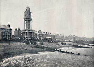 Herne Bay - La facciata, con la torre dell