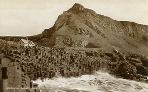Pilastri orizzontali, Selciato del Gigante, fine XIX-inizio XX secolo da Unbekannt