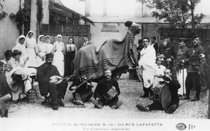 Cammello improvvisato, ospedale ausiliario, Rue Lafayette, Parigi, Francia, Prima Guerra Mondiale da Unbekannt