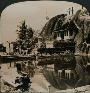 Isuruminiya, un antico e pittoresco tempio di roccia nel cuore di Ceylon