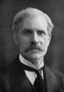 James Ramsay MacDonald, Primo Ministro britannico