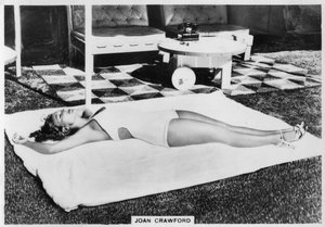 Joan Crawford, attrice e star del cinema americana da Unbekannt