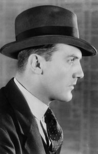 John Longden 1900-1971, attore inglese nato nelle Indie Occidentali, 20° secolo da Unbekannt