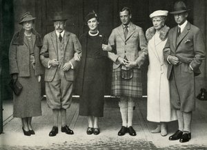 Re Giorgio V, Regina Maria, Principe Giorgio, Principessa Marina...a Balmoral nel 1934, 1951