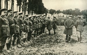 Re Giorgio V visita le forze alleate in prima linea, Prima Guerra Mondiale, 1915, c1920