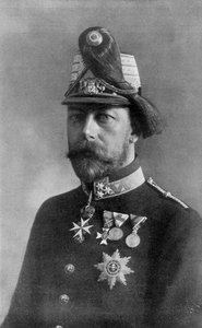 Re Giorgio V, in uniforme austriaca, 1910 da Unbekannt