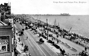Kings Road e il Palace Pier, Brighton, Sussex, inizio XX secolo da Unbekannt