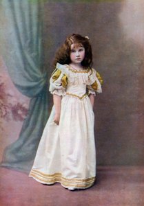 Lady Elizabeth Bowes-Lyon, sei anni, 1906-1907 1923 da Unbekannt