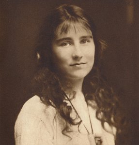 Lady Elizabeth Bowes-Lyon da giovane, c1917, 1937 da Unbekannt